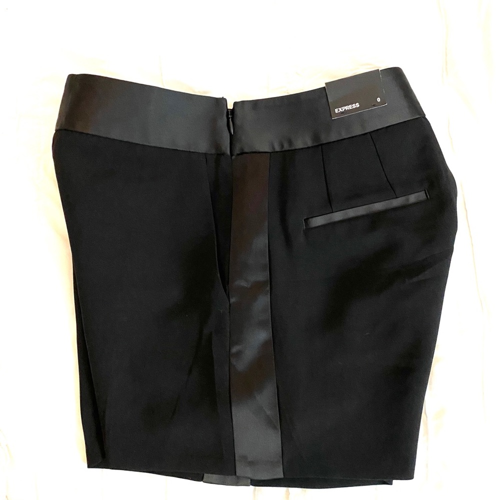 Express Dress Shorts - Picture 2 of 3